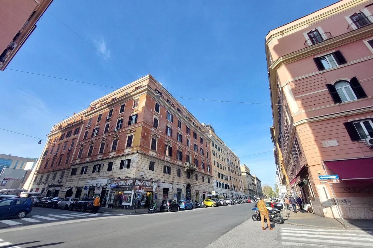 Vatican Spacious Modi Apartment ローマ エクステリア 写真